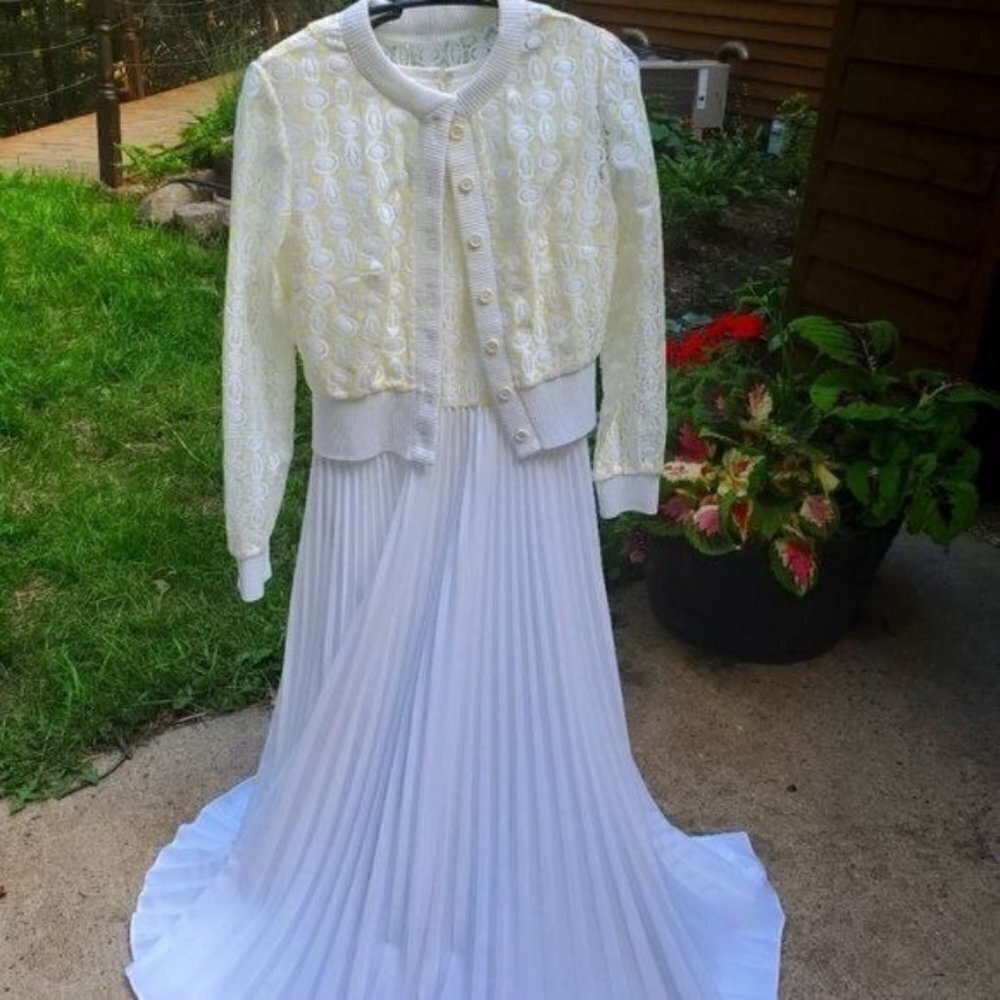 Vintage Maxi Zippered Top Laced &‎ Lined Solid Pleated SL Sz. S Dress w Sweater